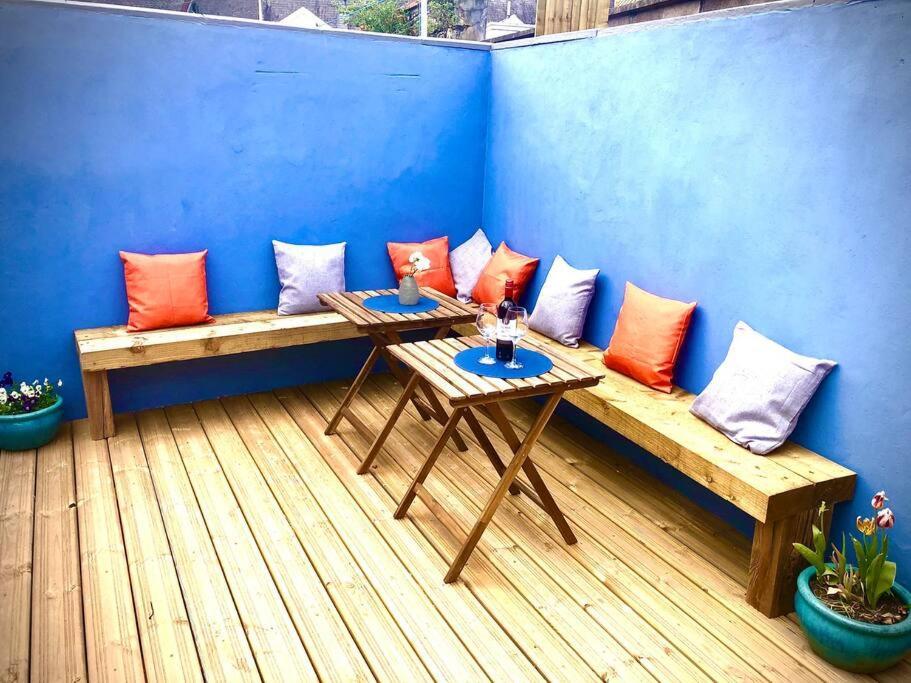 Luxe Living City Apartment - Beach, Wifi, Parking Σουόνσι Εξωτερικό φωτογραφία